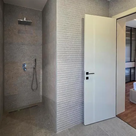Awesome In With Sauna * Drače